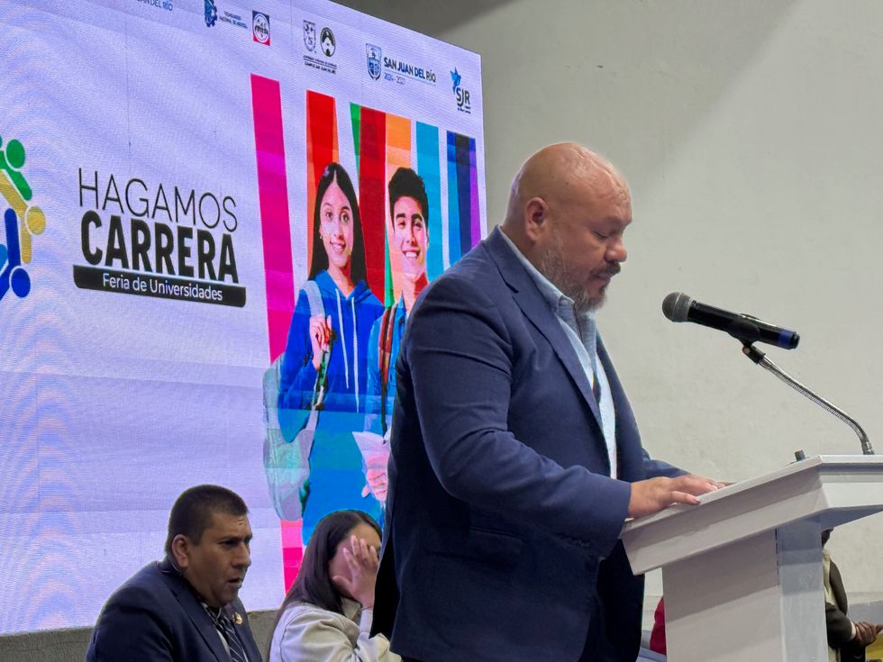 Inauguraci\u00f3n de la cuarta feria de universidades Hagamos Carrera en San Juan del R\u00edo organizada por CANACINTRA