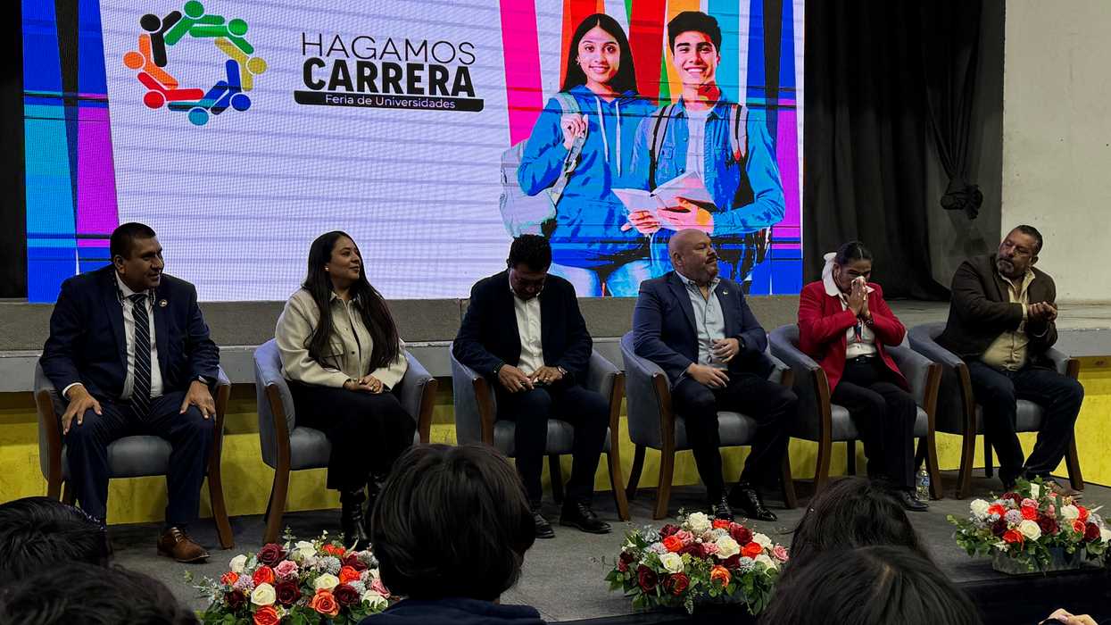 Inauguración de la cuarta feria de universidades Hagamos Carrera en San Juan del Río organizada por CANACINTRA