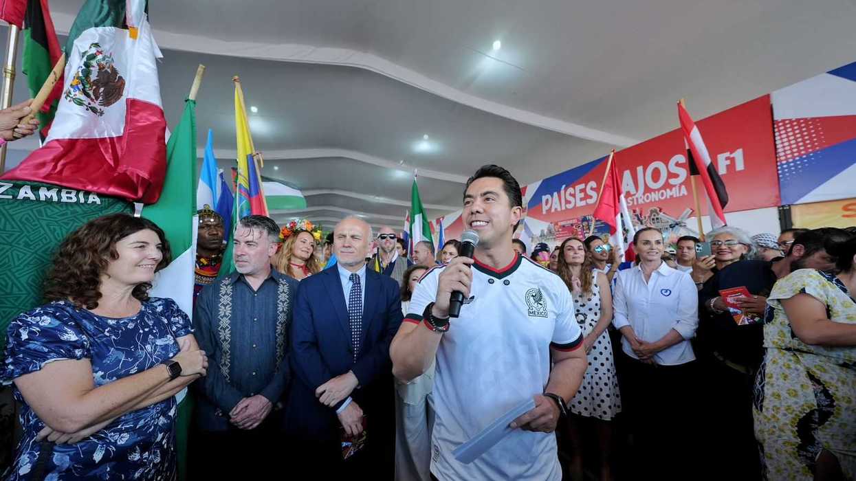 Inauguración del Festival de Comunidades Extranjeras edición pambolera en el Parque Bicentenario de Querétaro