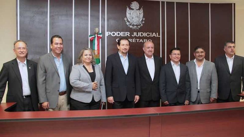 Inauguración del Tribunal de Justicia Penal.