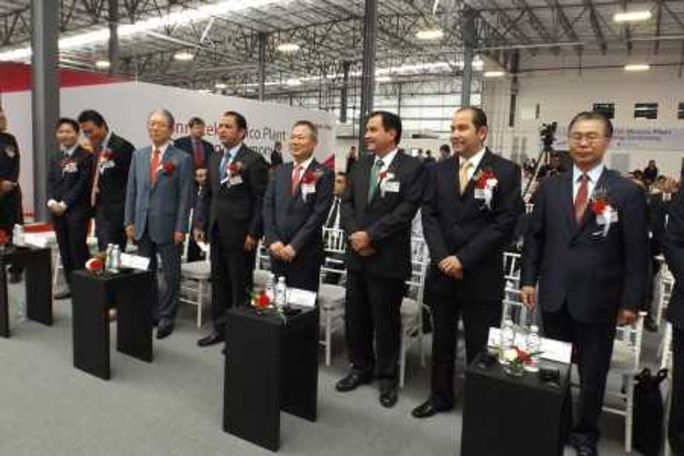 Inauguración LG Innotek.