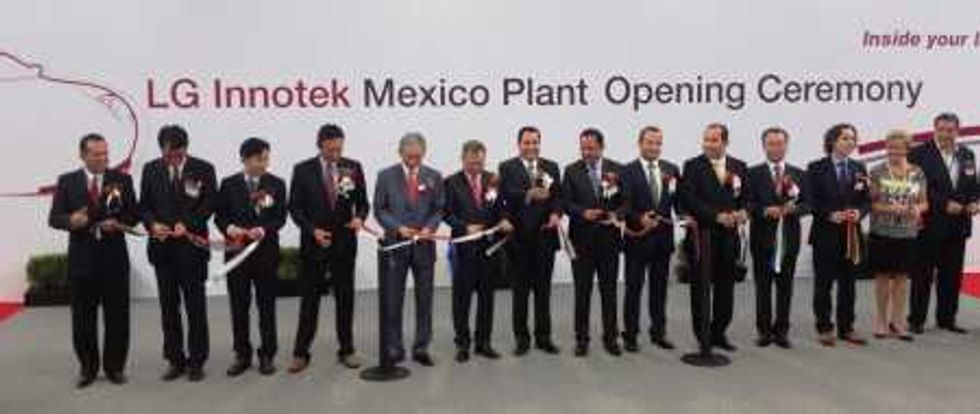 Inauguración LG Innotek.