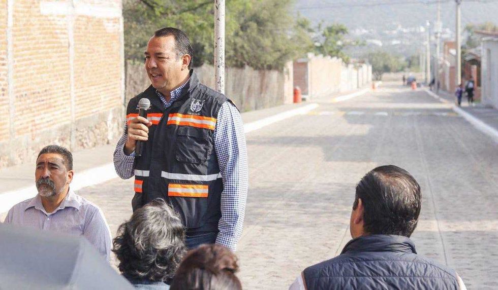 Inauguran calle en Rancho de Enmedio, San Juan del Río.