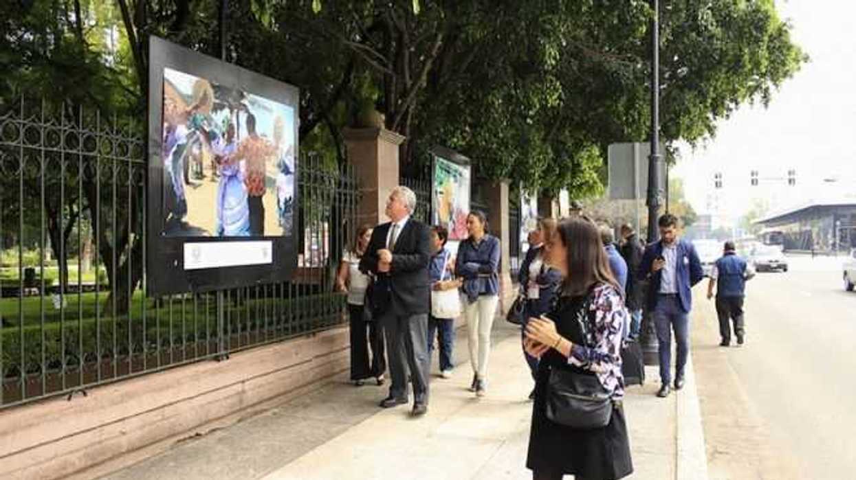 inauguran-exposicion-fotografica-de-ecuador-44