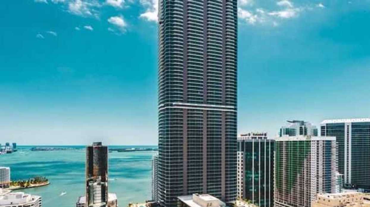 inauguran-panorama-tower-el-edificio-residencial-mas-alto-de-miami.jpg