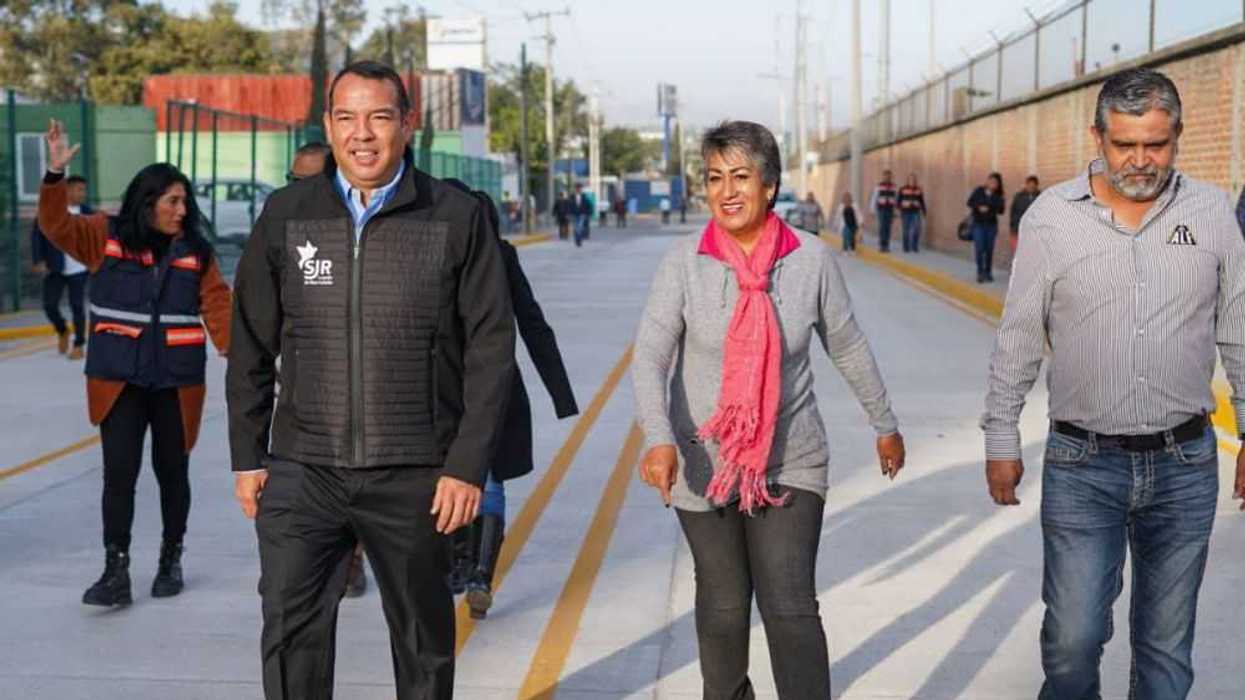 Inauguran Rehabilitación de la Calle 8 Poniente en San Juan del Río.