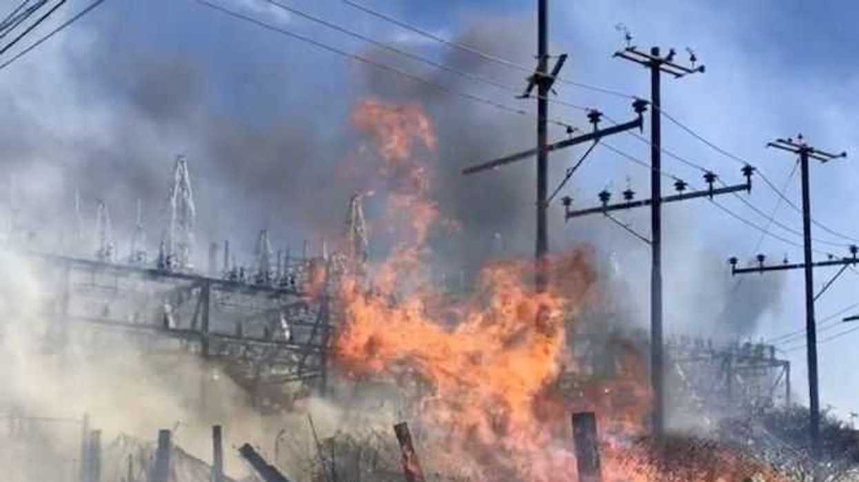 incendio-en-san-cayetano-alcanza-subestacion-de-cfe-en-san-juan-del-rio-1