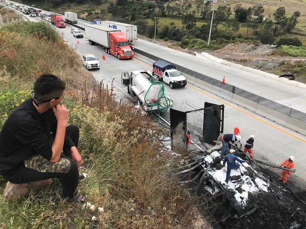 incendio trailer apaseo palmillas 2