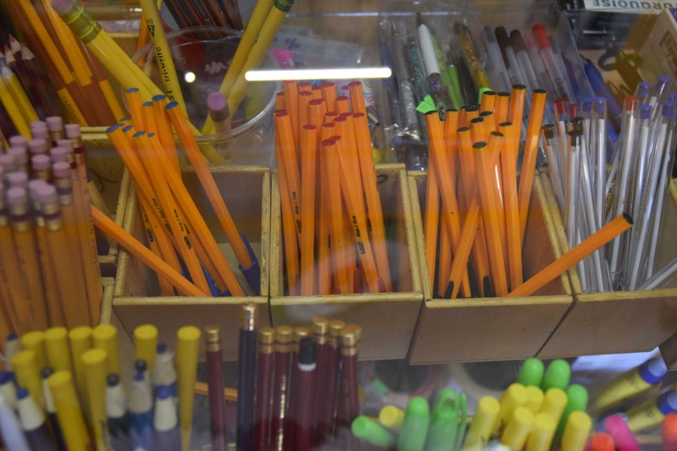 incrementa costo de articulos escolares por regreso a clases