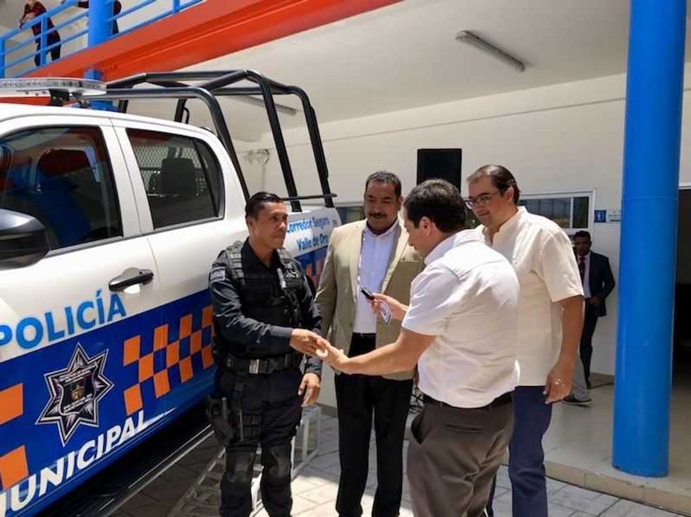 industriales donan patrulla para seguridad en san juan del rio 65