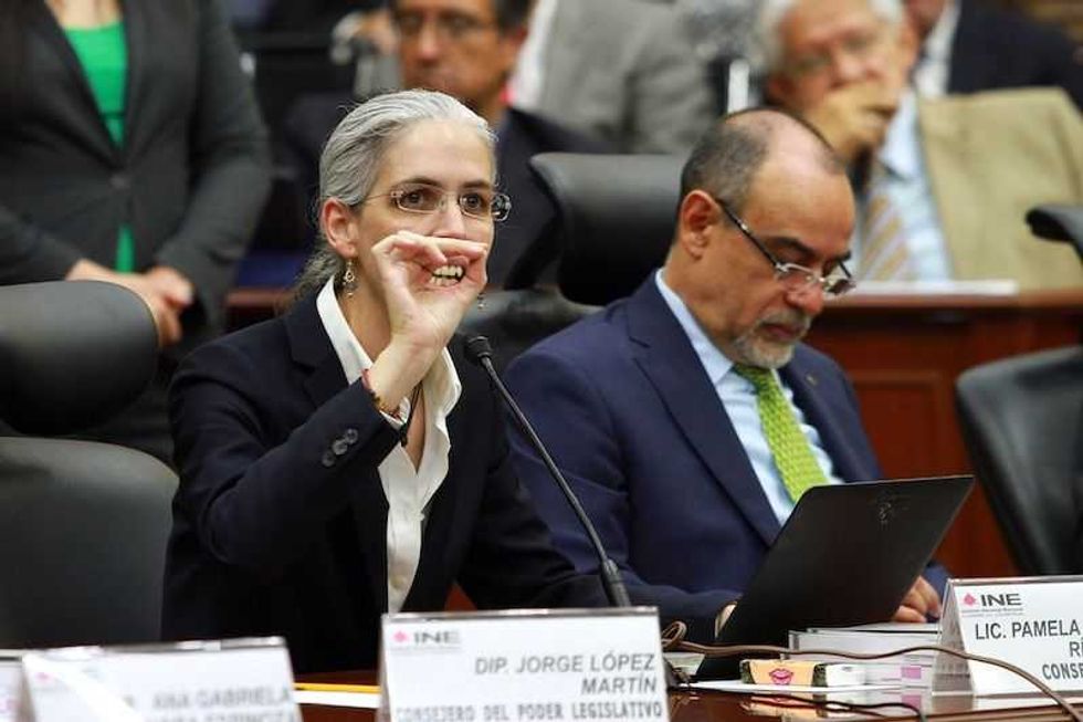 inicia conteo de votos el mas grande en la historia electoral de mexico ine 1