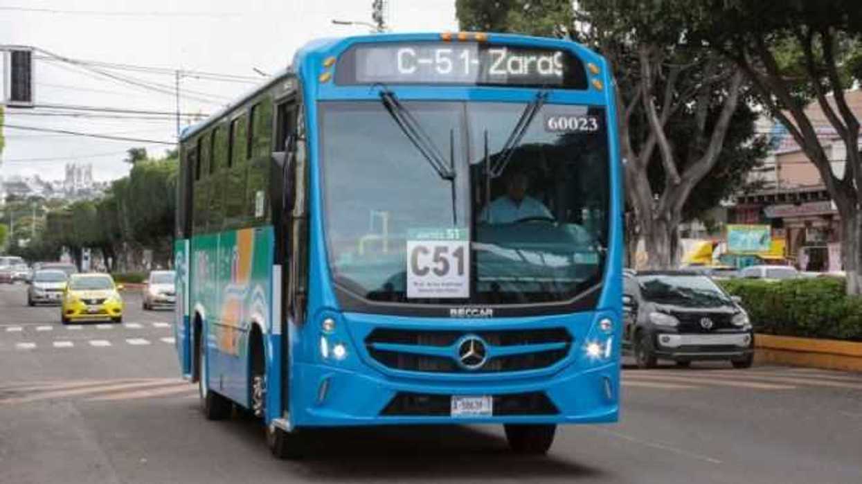 Inicia operaciones la ruta de transporte C-51 en Querétaro.
