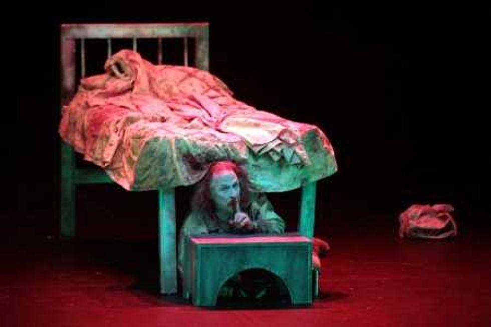 INICIA TEMPORADA "RENFIELD EL APÓSTOL DE DRÁCULA"