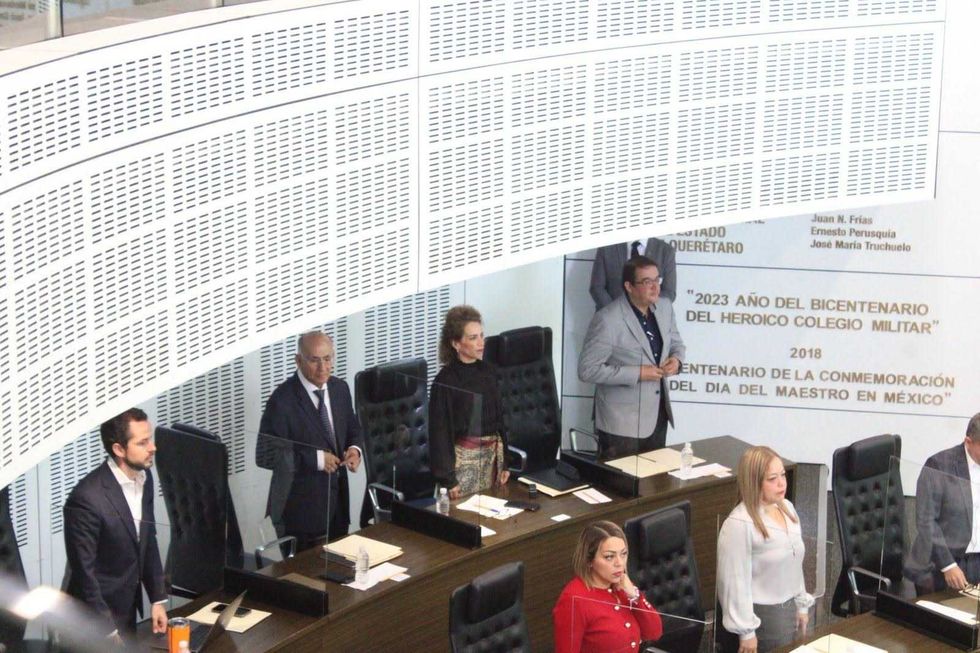Integrantes de la Comisi\u00f3n Local de B\u00fasqueda de Personas rinden protesta ante el Pleno del Congreso de Quer\u00e9taro.