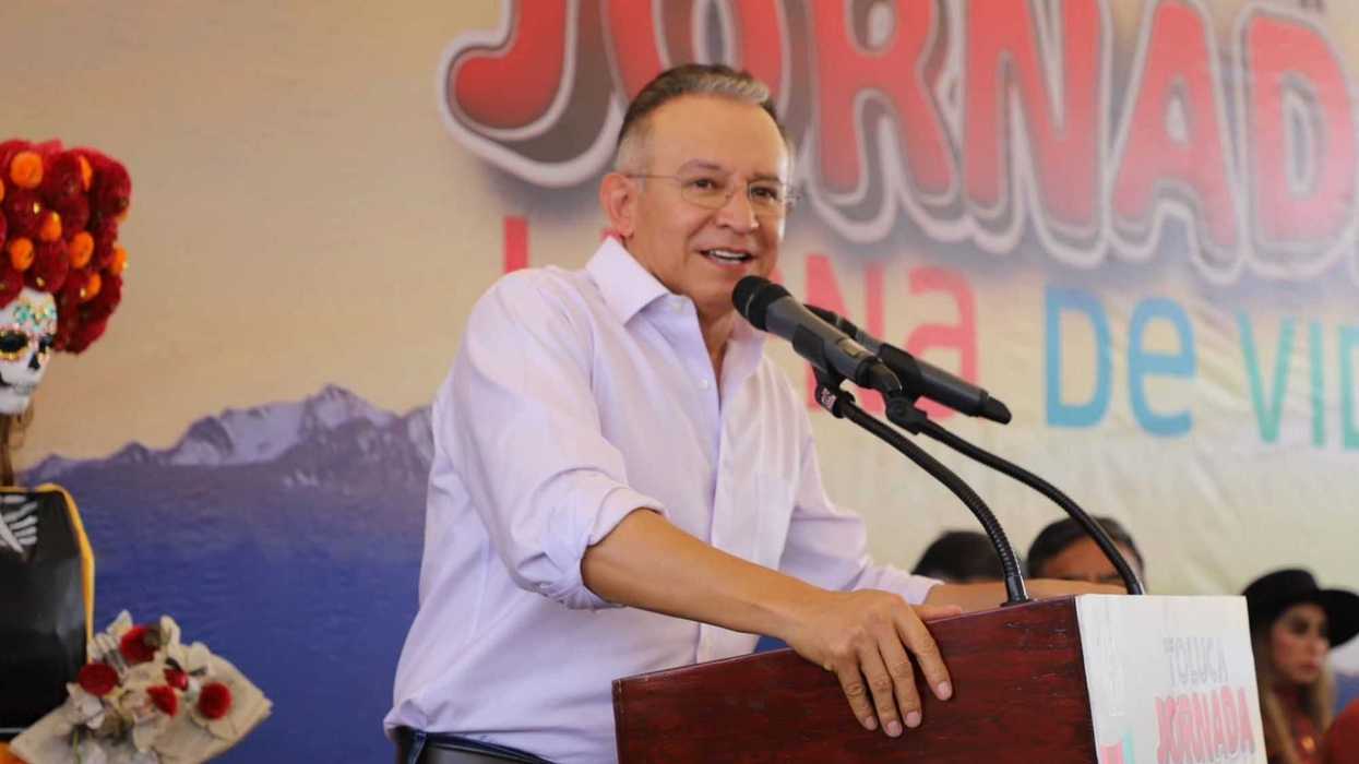 Interpol emite ficha roja contra el alcalde de Toluca; lo acusan de secuestro.