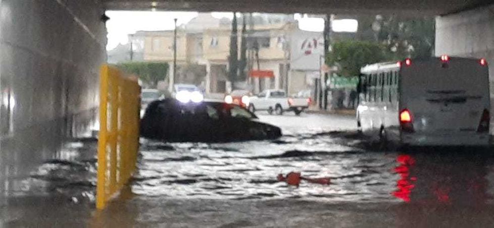 inundacion puente autopista mexico queretaro 2