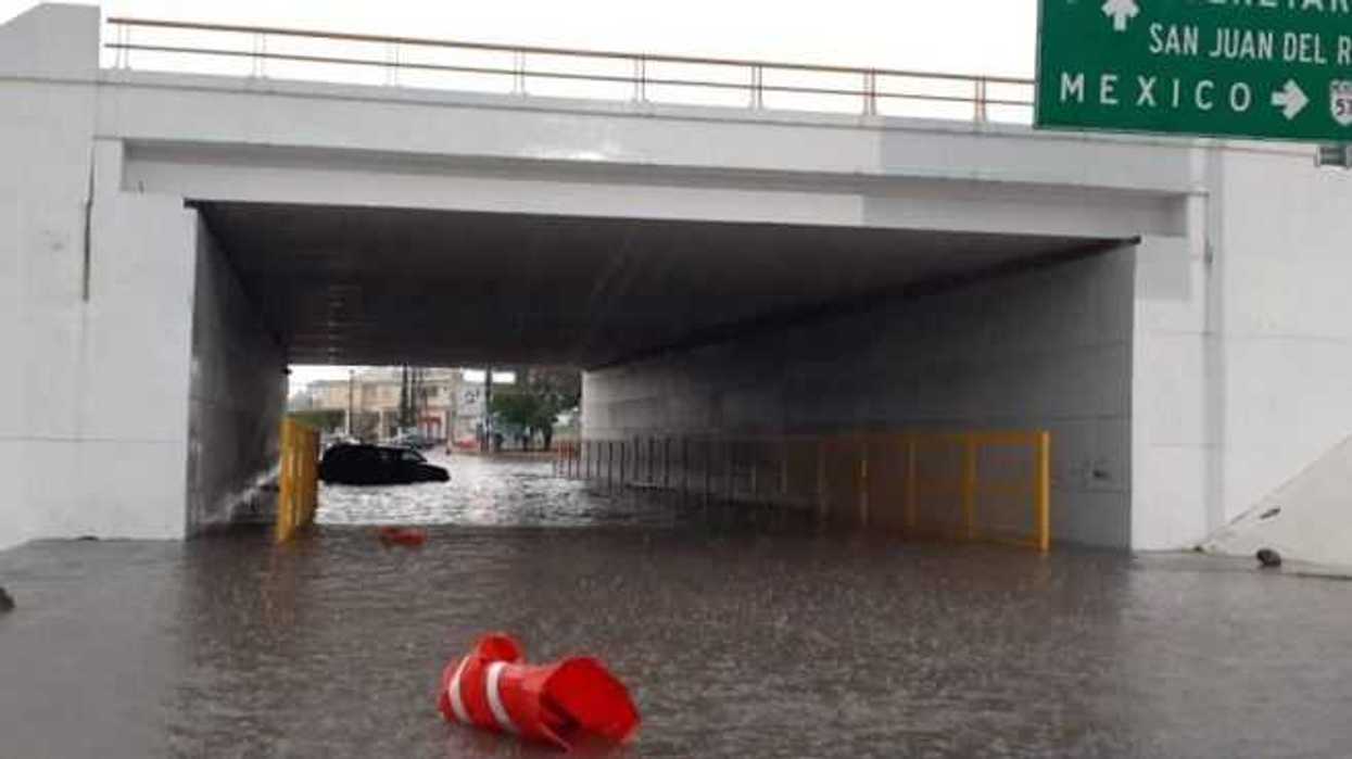 inundacion-puente-autopista-mexico-queretaro