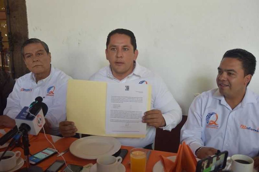 irvin matamoros niega tratos bajo el agua 3