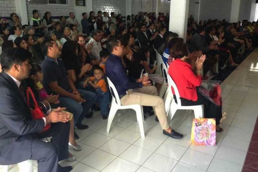 ises entrega titulos egresados de licenciaturas en san juan del rio