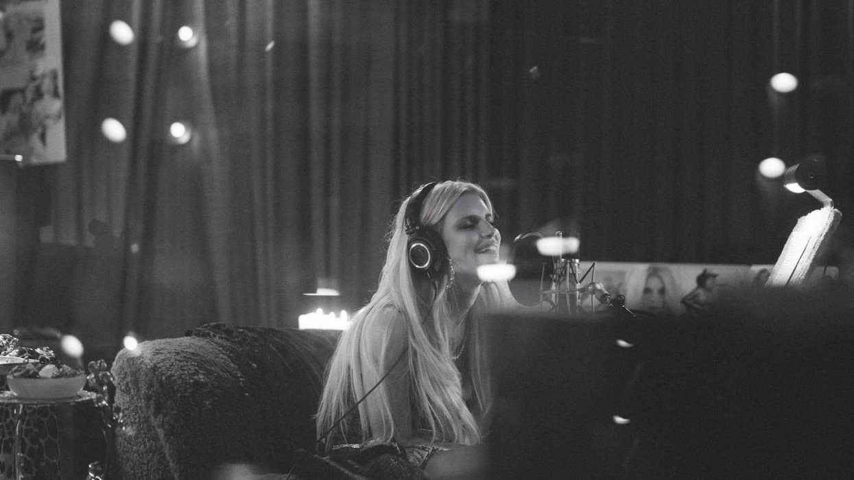 Jessica Simpson revela detalles de su participación en 'All's Fair' junto a Kim Kardashian. Foto: Facebook/ Jessica Simpson.