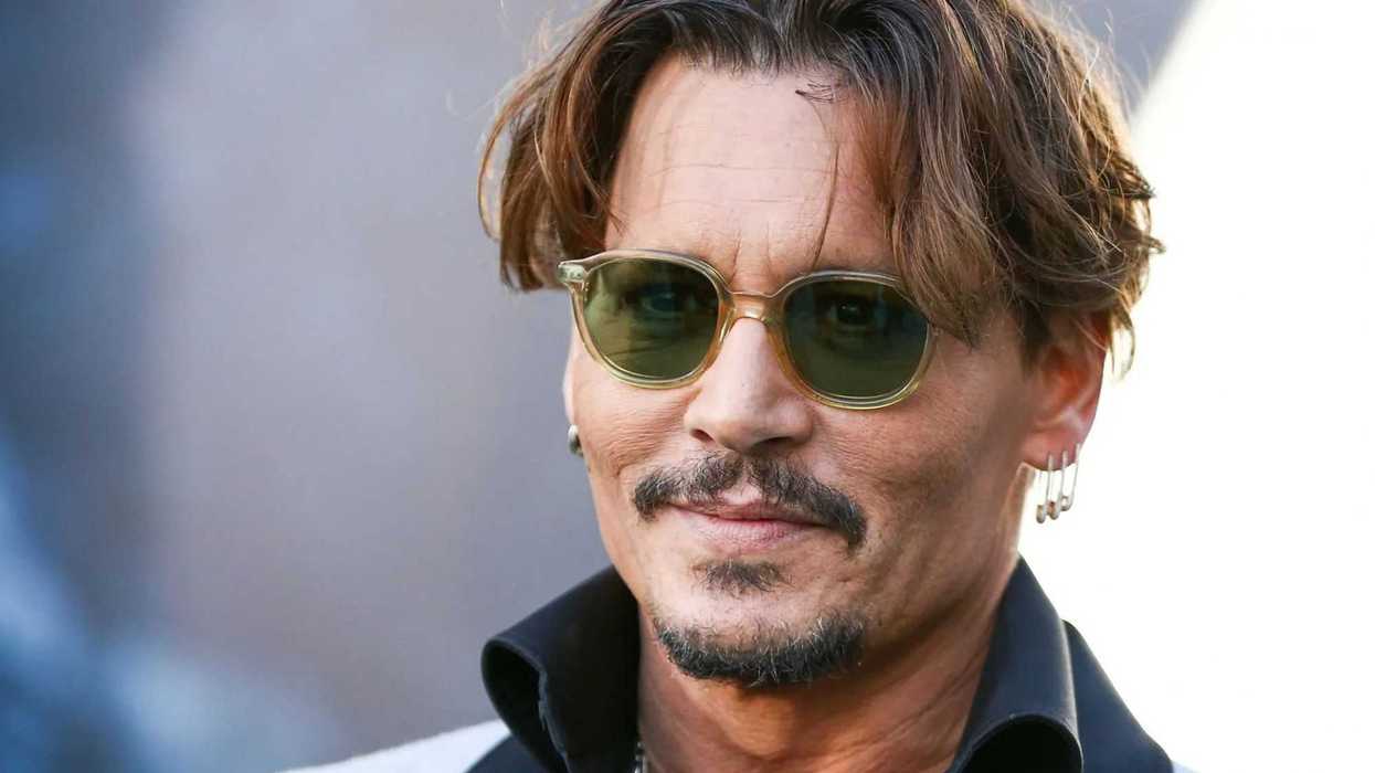 Johnny Depp vive tranquilo en Inglaterra tras juicio con Amber Heard. AGENCIA MÉXICO.