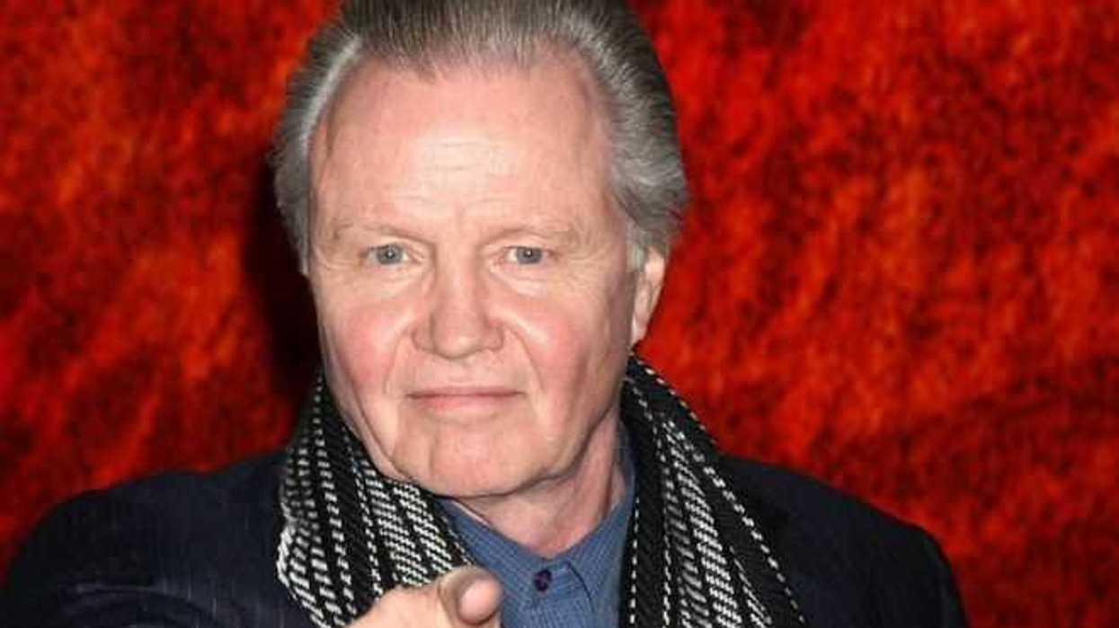 jon-voight-pasara-la-navidad-angelina-jolie-hijos