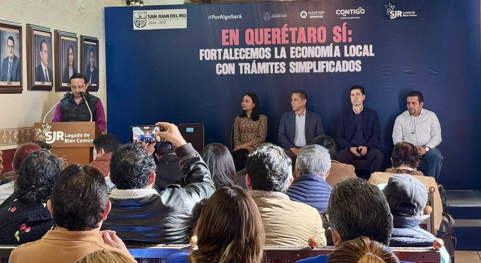 Jornada del programa Refrendo Cerca de Ti para licencias de bebidas alcoh\u00f3licas en San Juan del R\u00edo Quer\u00e9taro