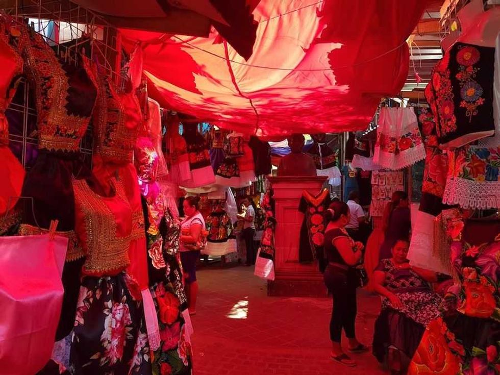 juchitan lugar donde mujeres y muxes caminan de la mano 2