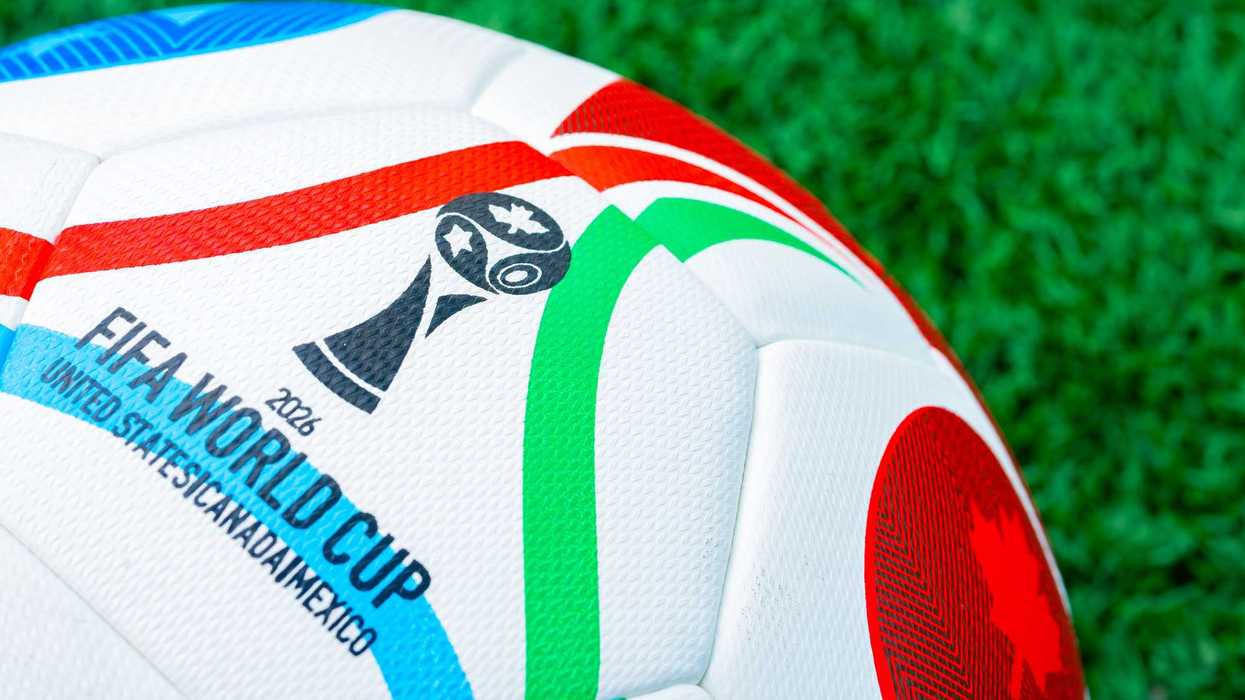 Jugadores de la Selección Mexicana entrenan en el Estadio Nemesio Díez de Toluca previo al amistoso ante Serbia.