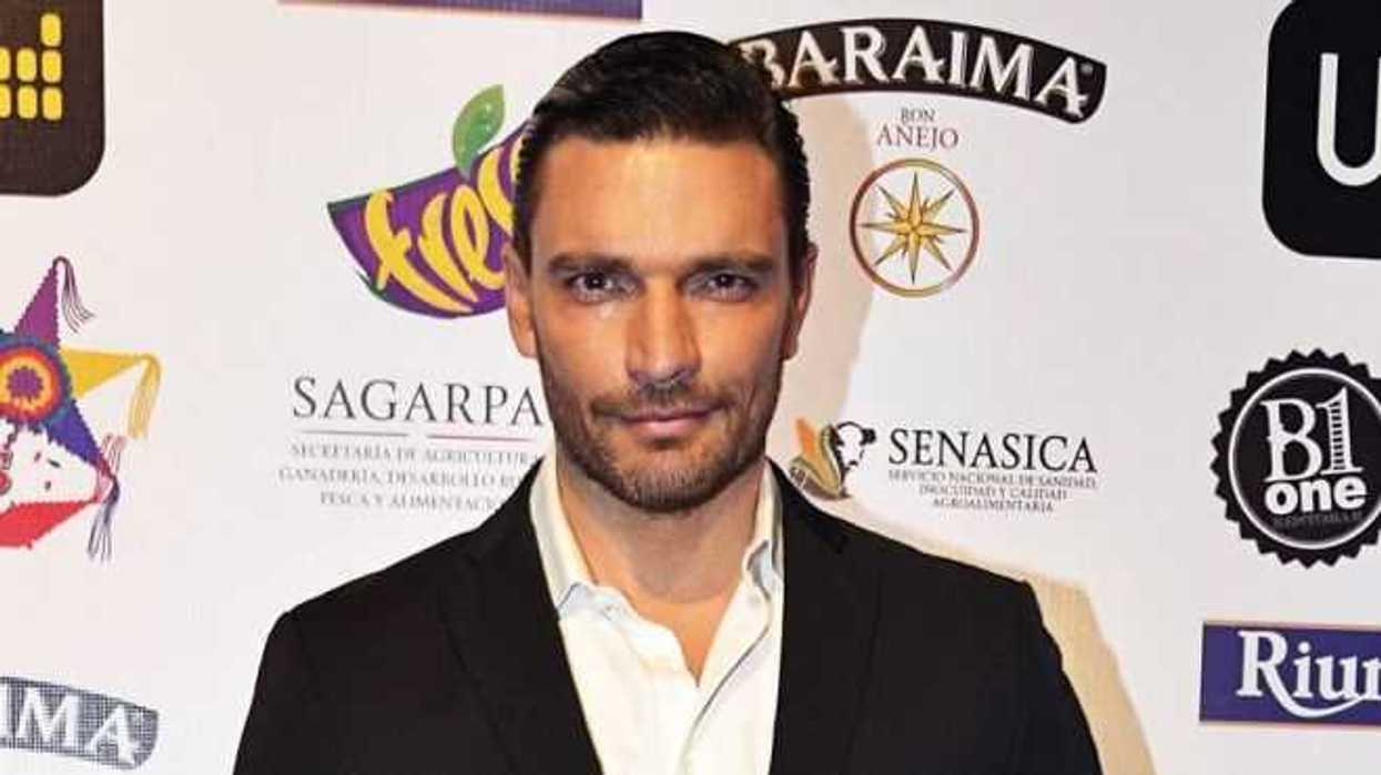 Julián Gil.