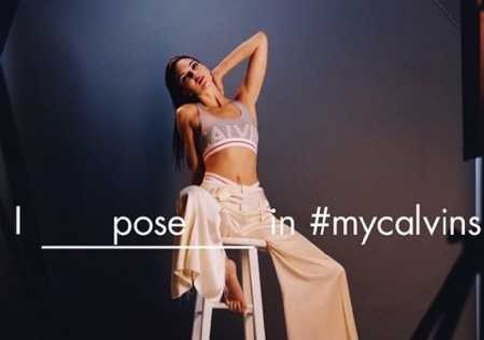 Justin Bieber y Kendall Jenner posan con poca ropa.