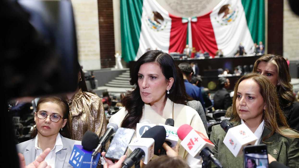 Kenia López Rabadán, presidenta de la Mesa Directiva de la Cámara de Diputados, durante conferencia sobre reforma electoral en San Lázaro, febrero 2026.