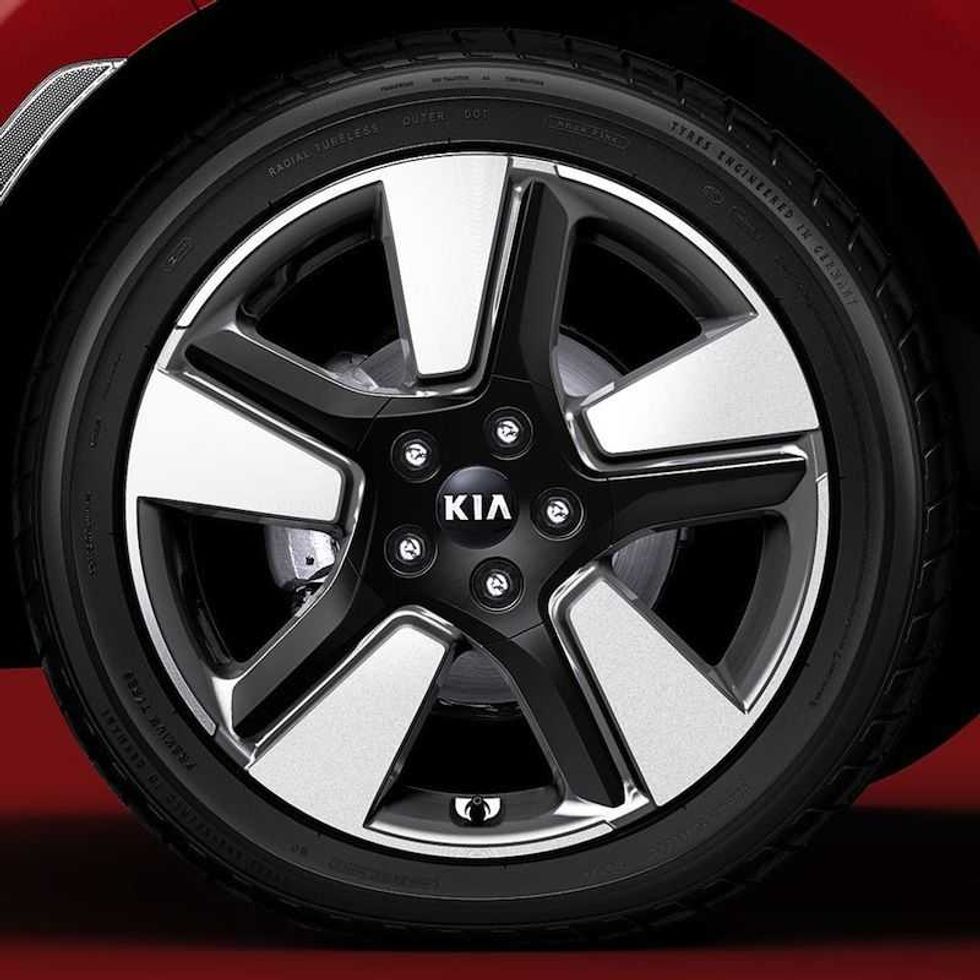 kia motors presenta vehiculo dirigido a millennials mexicanos 3