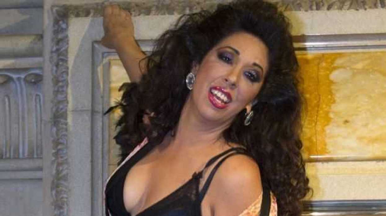 La cantante y actriz Regina Orozco le canta al despecho. NOTIMEX