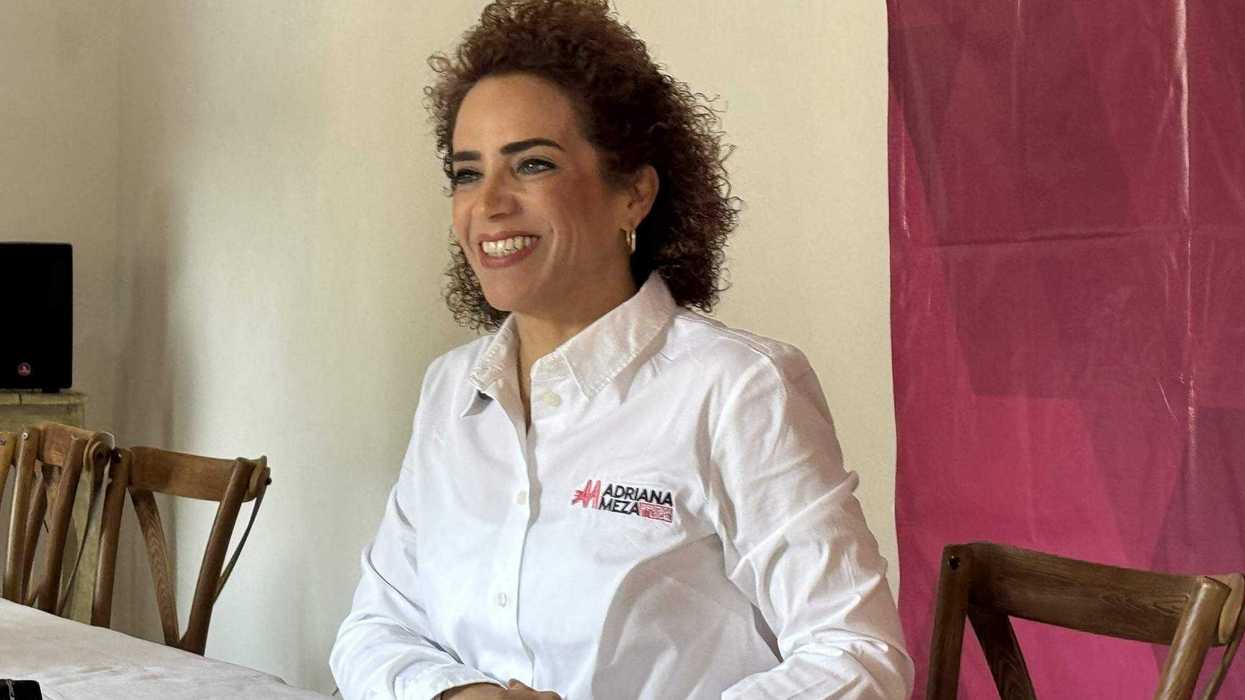 La diputada Adriana Meza constató que varias calles céntricas permanecen oscuras durante la noche.