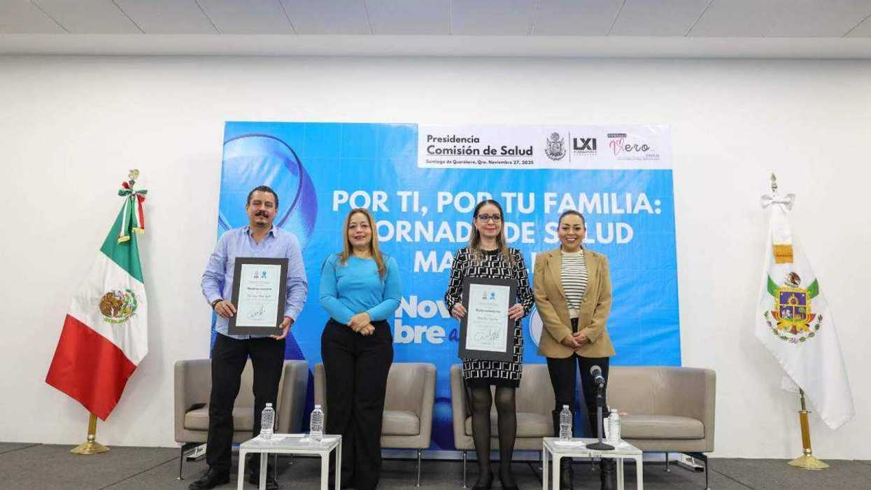 La diputada Verónica Galicia encabezó la jornada preventiva con autoridades de salud y ciudadanos queretanos en el Legislativo.