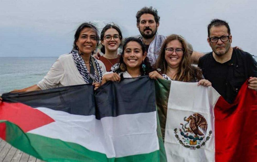 La Flotilla Global Sumud fue interceptada por el ejército israelí en aguas internacionales.