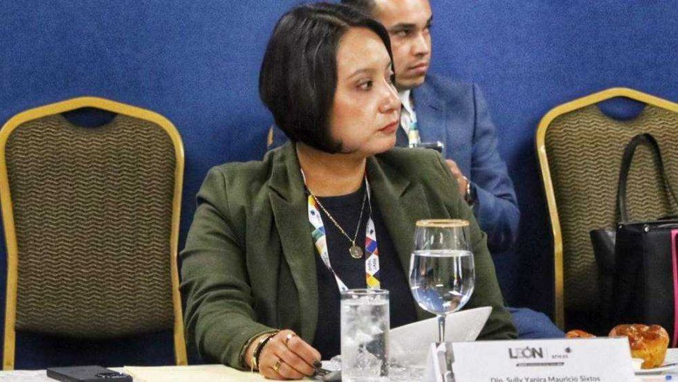 La legisladora de Morena propuso actualizar la regulación de concesiones hídricas en la entidad.