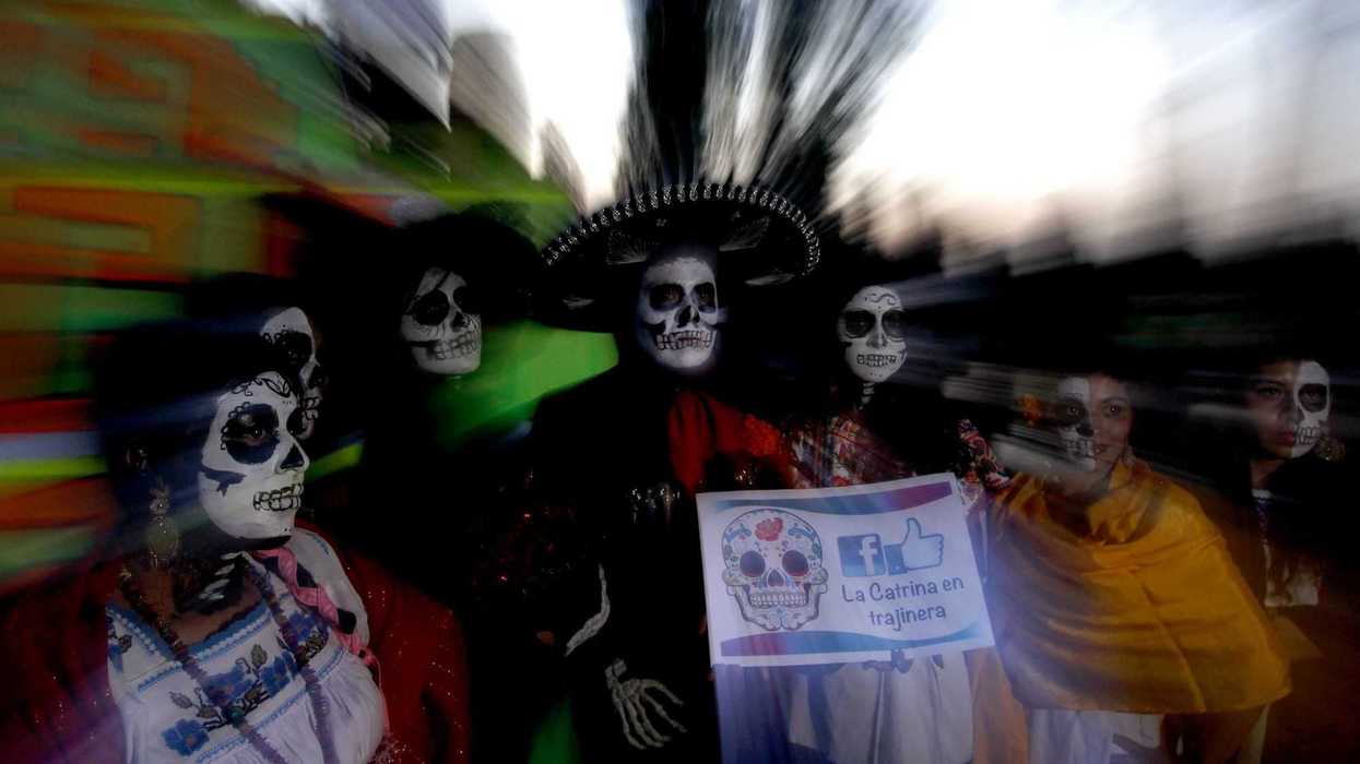“LA LLORONA” CUMPLE 20 AÑOS DE PENAR EN XOCHIMILCO