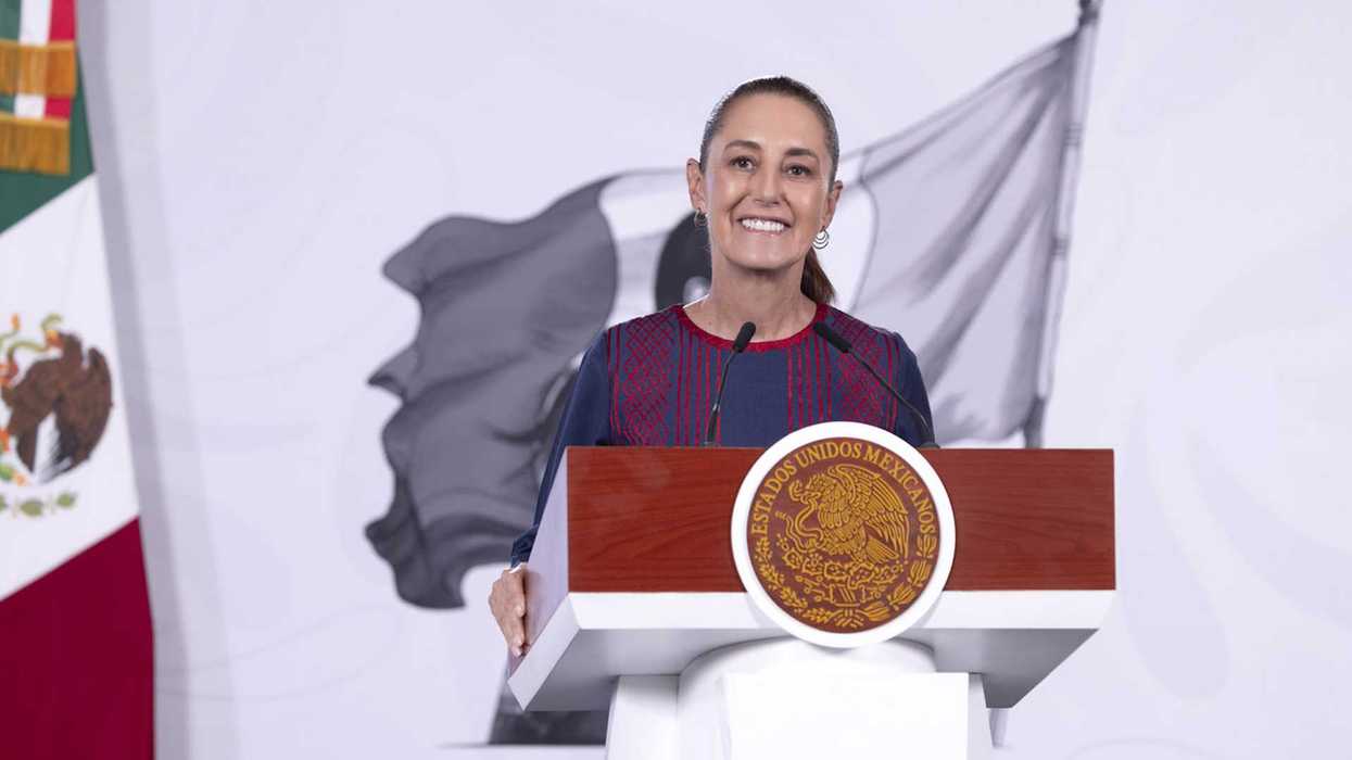 La presidenta Claudia Sheinbaum responde preguntas sobre las elecciones de Coahuila durante la conferencia matutina.