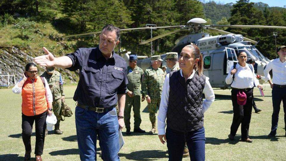 La presidenta Claudia Sheinbaum visitó Pinal de Amoles para coordinar acciones de apoyo a familias afectadas.