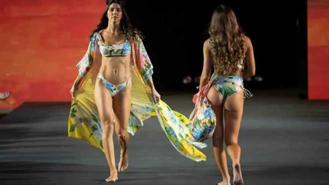 La Semana de la Moda de la ciudad venezolana de Valencia dio paso a los eventos estrella. EFE/Rayner Peña.