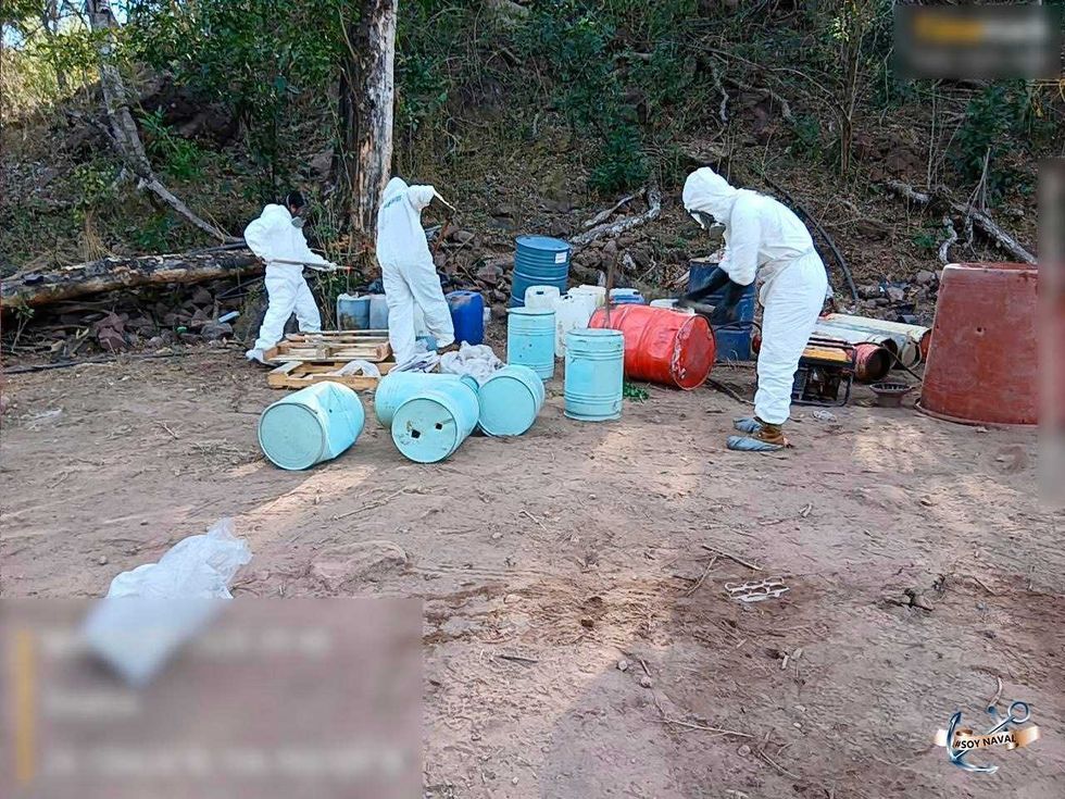 Laboratorio clandestino desmantelado en Cosal\u00e1 con precursores qu\u00edmicos utilizados para fabricaci\u00f3n de drogas sint\u00e9ticas.