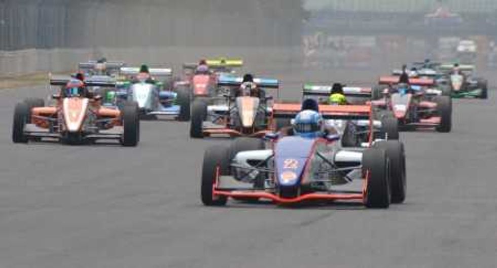 LATAM-F2000