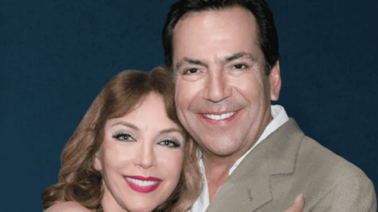 Laura Flores y Lalo Salazar anuncian su noviazgo: “nos hemos dado una oportunidad en el amor”. Foto: Ilustrativa/ Agencia México.