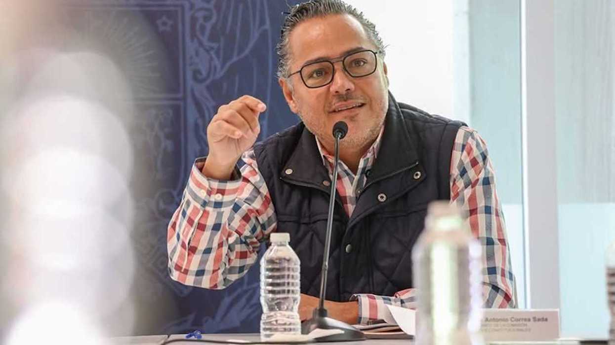 León Rangel Mendoza toma protesta como diputado suplente en el Congreso de Querétaro ante reforma judicial