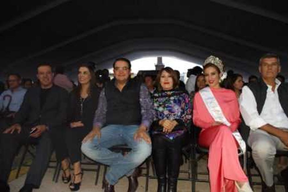 lila-downs-feria-san-juan-2016-05-10