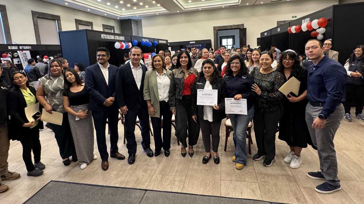 Liliana San Mart\u00edn Castillo secretaria del Trabajo informa sobre mujeres en empleo formal durante Expo Empleo San Juan del R\u00edo Quer\u00e9taro