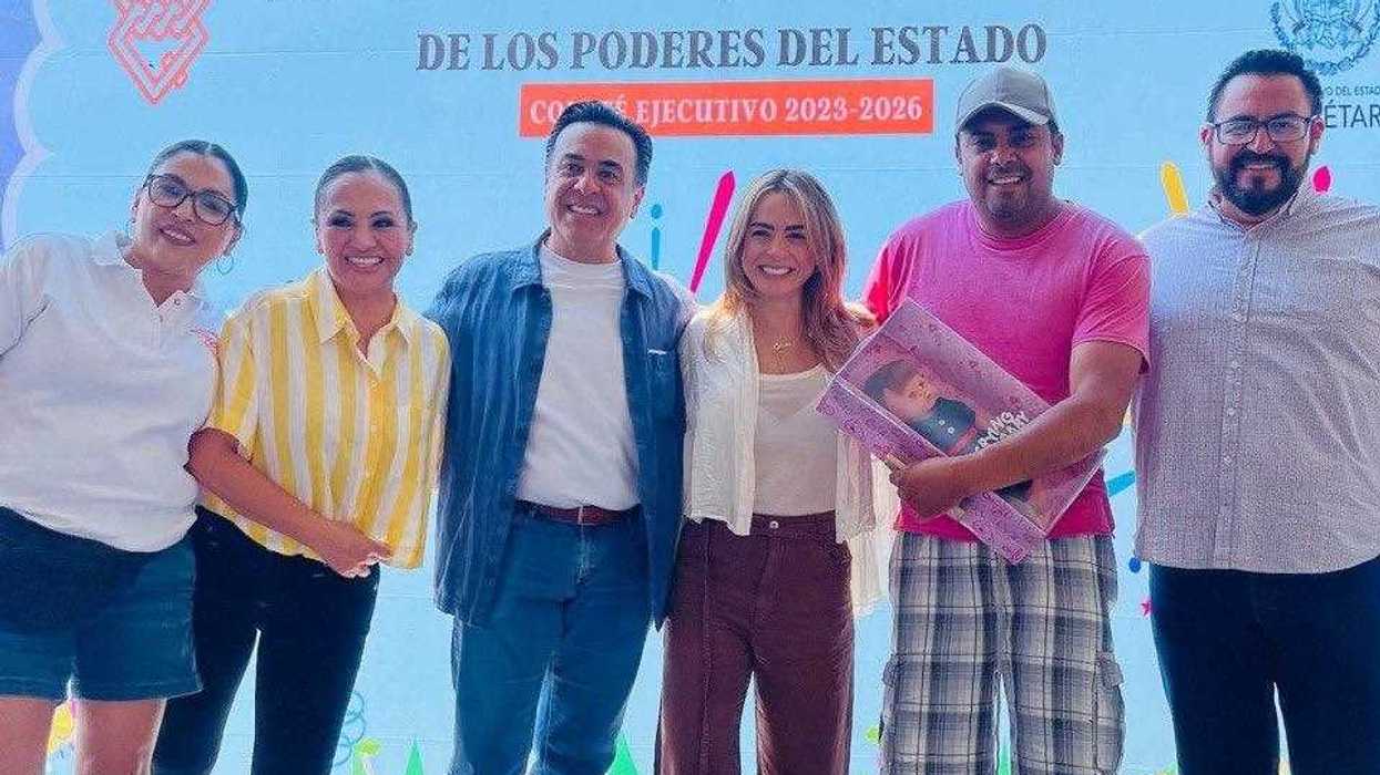 Linda Luz Luna Rangel y Luis Bernardo Nava Guerrero encabezan festejo del Día del Niño para hijos de colaboradores del Poder Ejecutivo en San Juan del Río