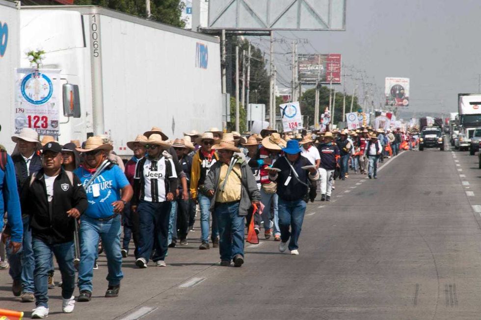 llegan a san juan del rio mas de 30 mil fieles a la guadalupana 8